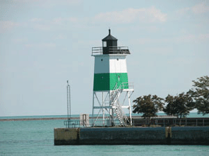 Chicago Harbor SE Guidewall Lighthouse